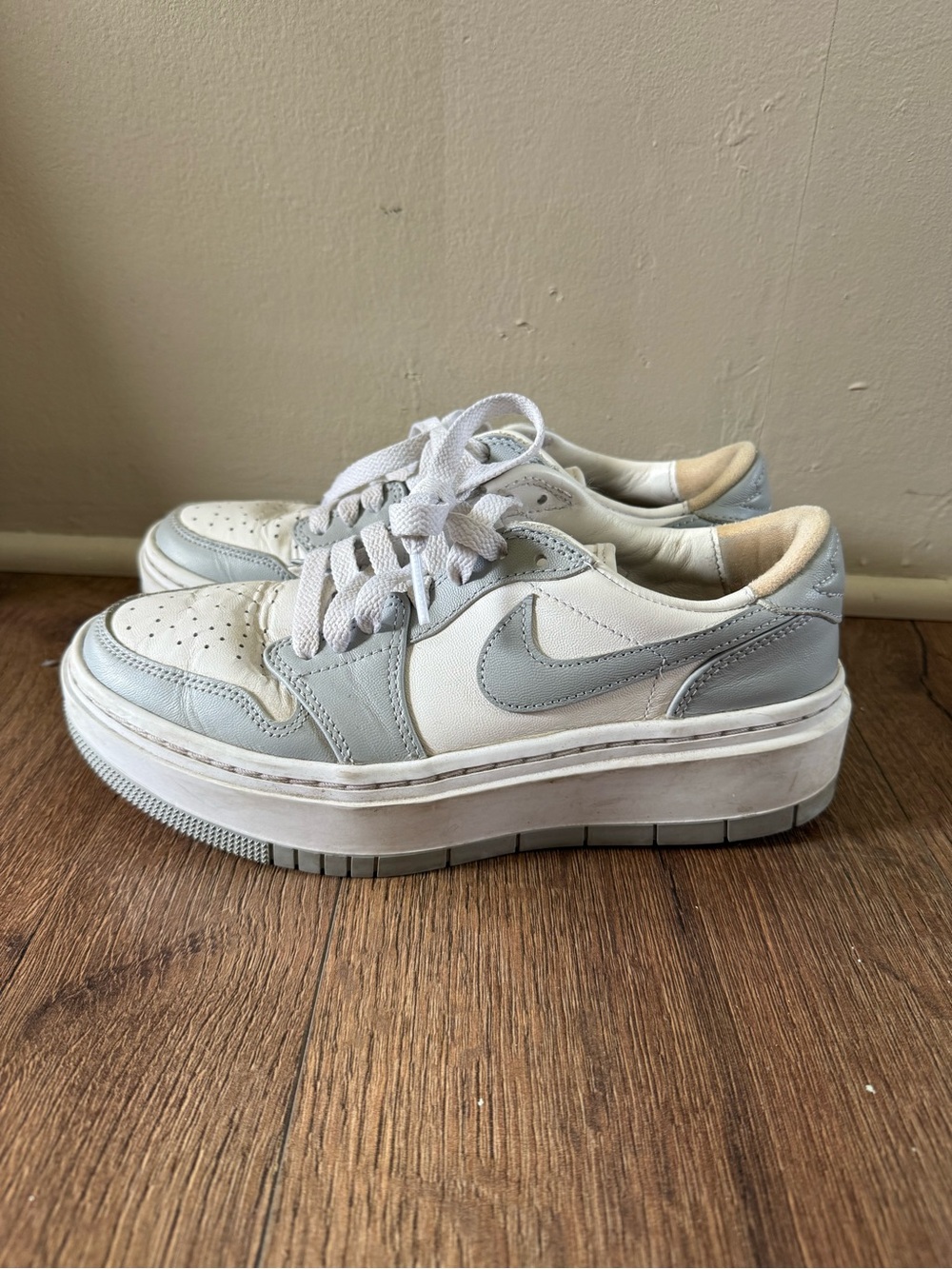 Nike Air Jordan 1 Elevate Low ‘Wolf Grey’ Women's Size 7.5